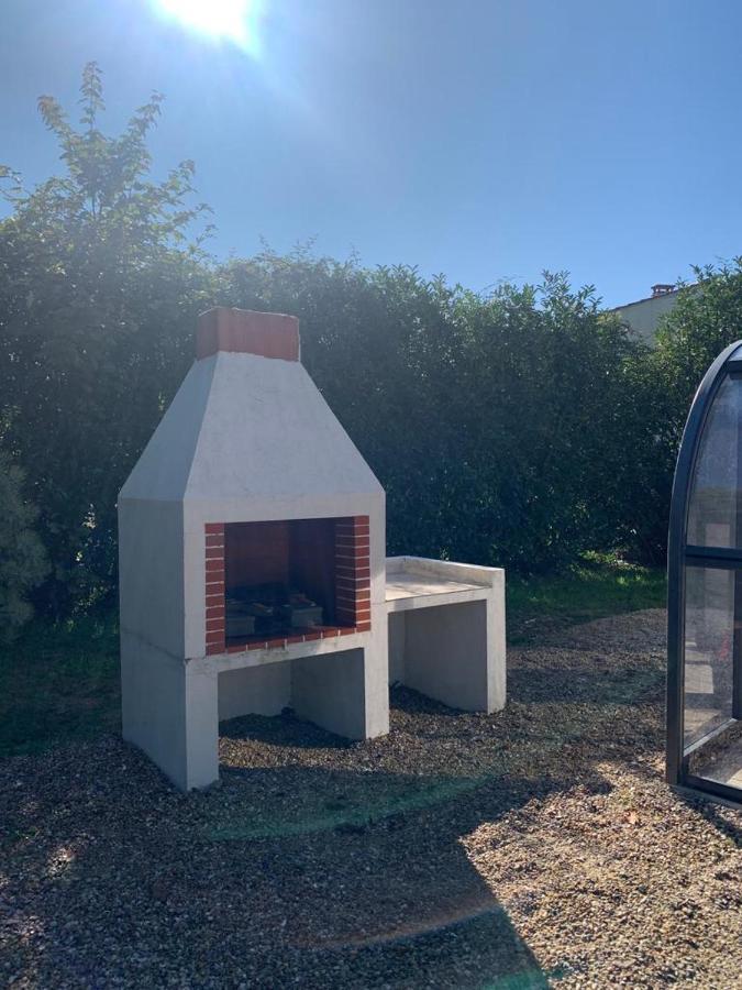 Maison Avec Jacuzzi Proche Plages Avrille  Exterior foto
